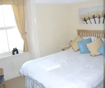 Rosegarth מלון רייבנגלאס